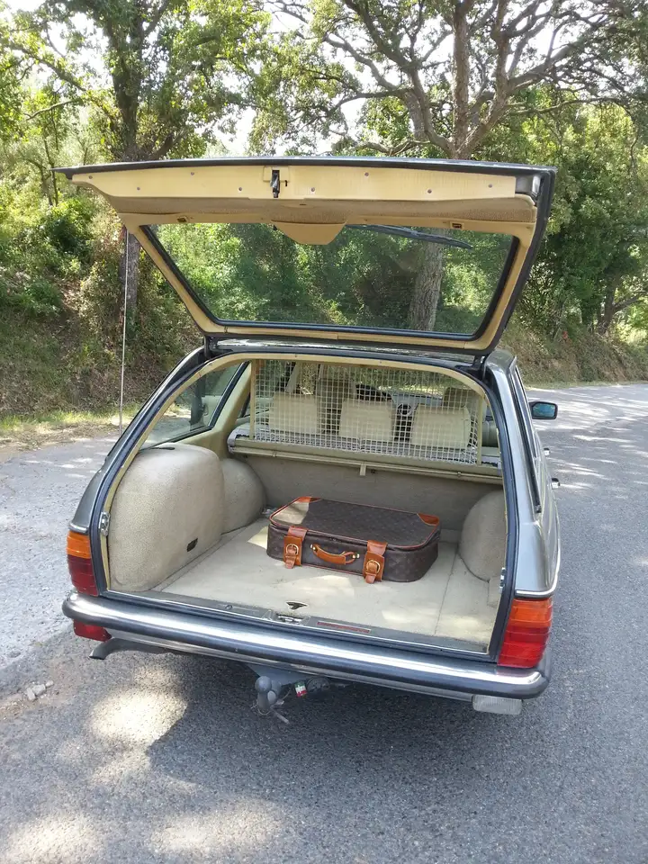 Mercedes-Benz 230 TE, foto 9