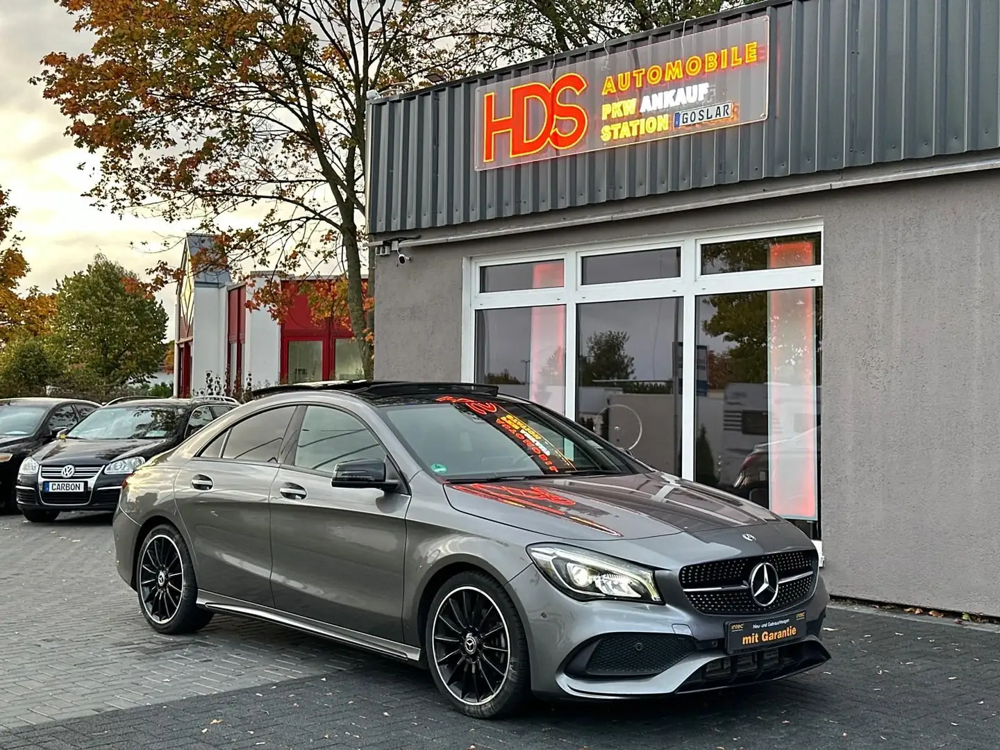 Mercedes-Benz CLA 180 *AMG-Line*Pano*Keyless Start Grigio - 1