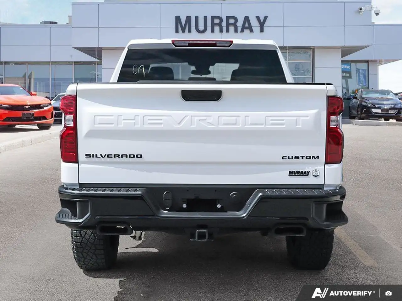 Chevrolet Silverado 1500 снимка Chevrolet Silverado 1500