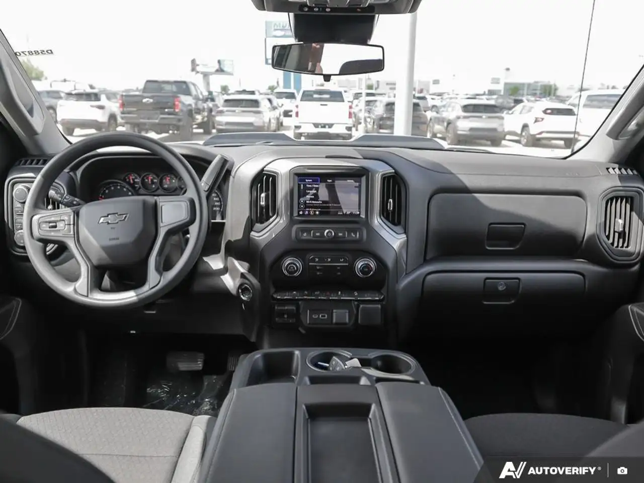 Chevrolet Silverado 1500 снимка Chevrolet Silverado 1500