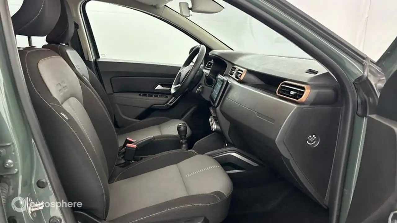 Dacia Duster — photo 15