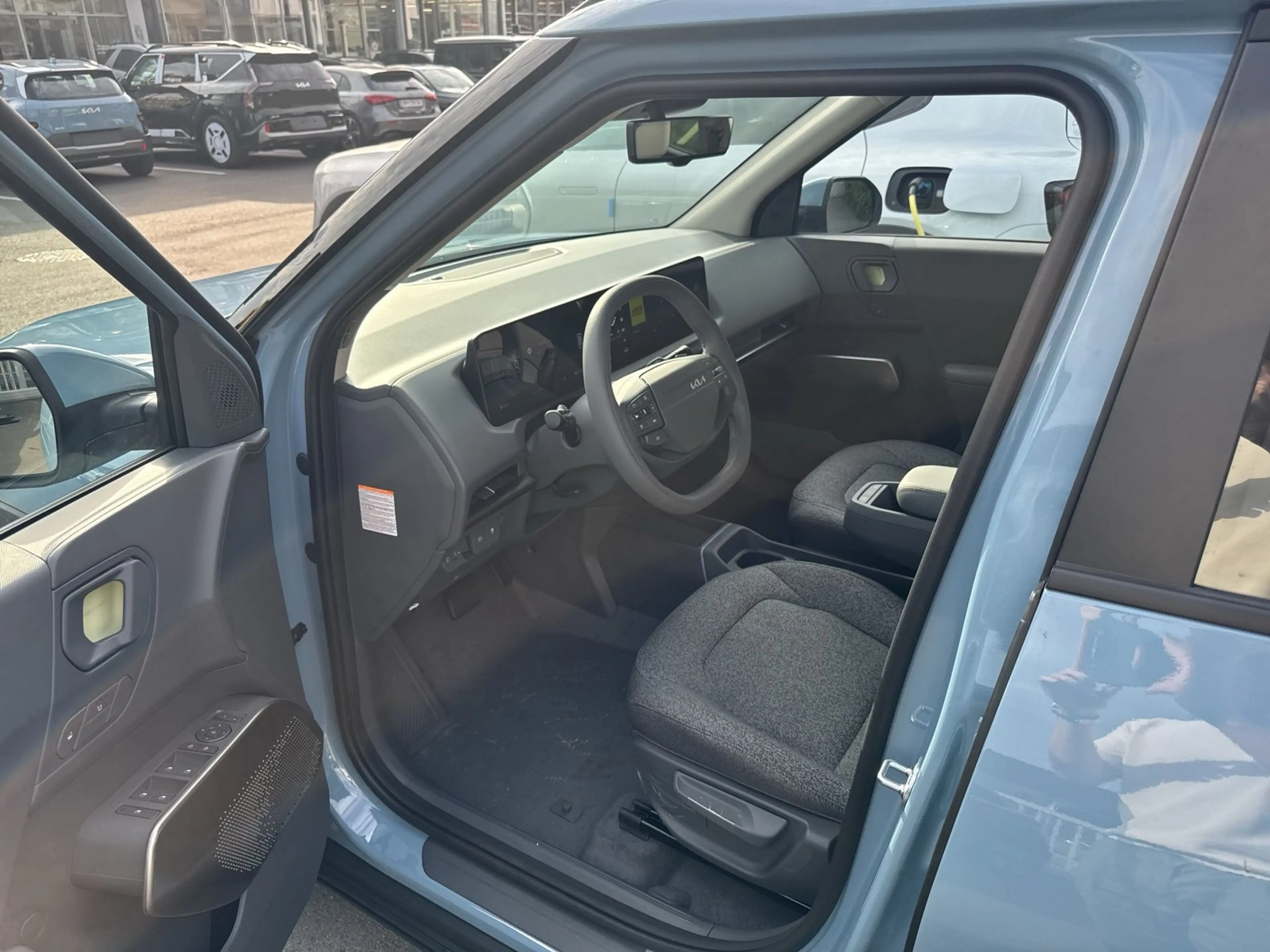 Kia EV2 AIR — photo 12