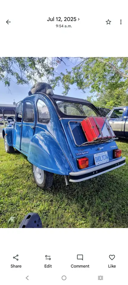 Citroen 2CV photo Citroen 2CV