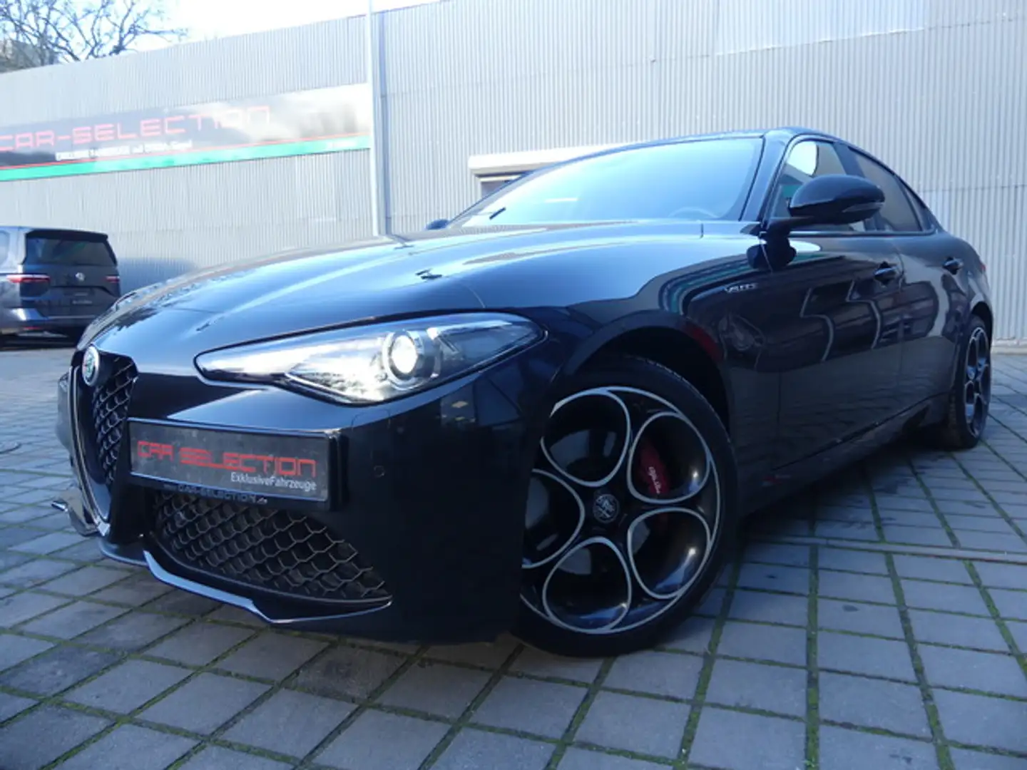 Alfa Romeo Giulia Veloce 2.0 Turbo 16V Ti Q4 PANO/ACC/H&K Schwarz - 2