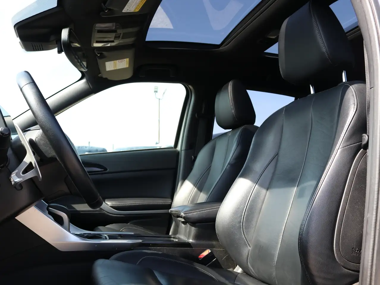 Mitsubishi Eclipse Cross снимка Mitsubishi Eclipse Cross