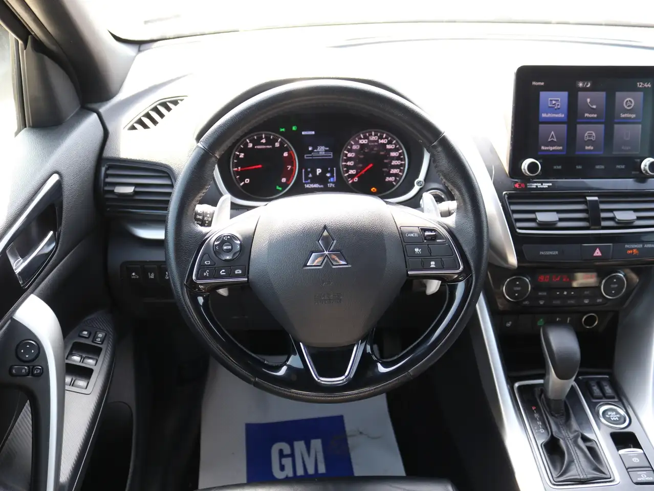 Mitsubishi Eclipse Cross снимка Mitsubishi Eclipse Cross