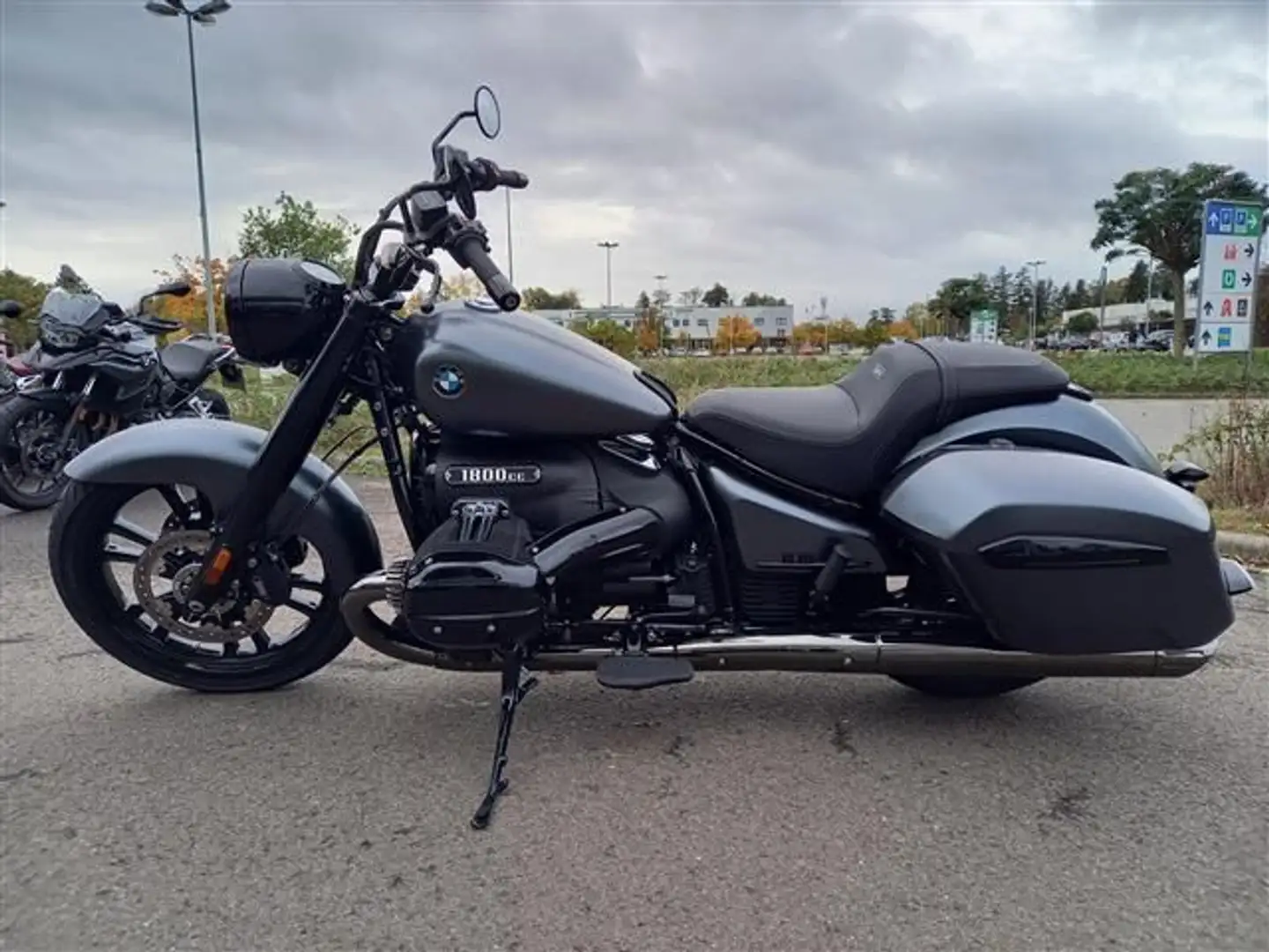 BMW R 18 Roctane Šedá - 1