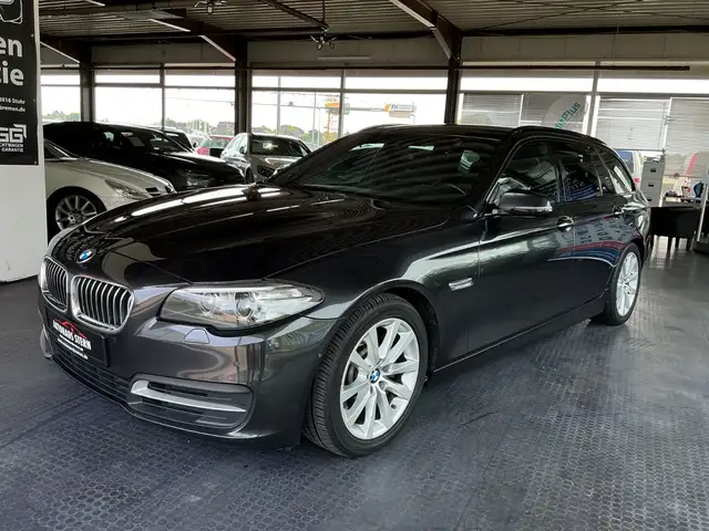 BMW 530 5 Touring 530 d * M-Technic * Vollleder *AHK