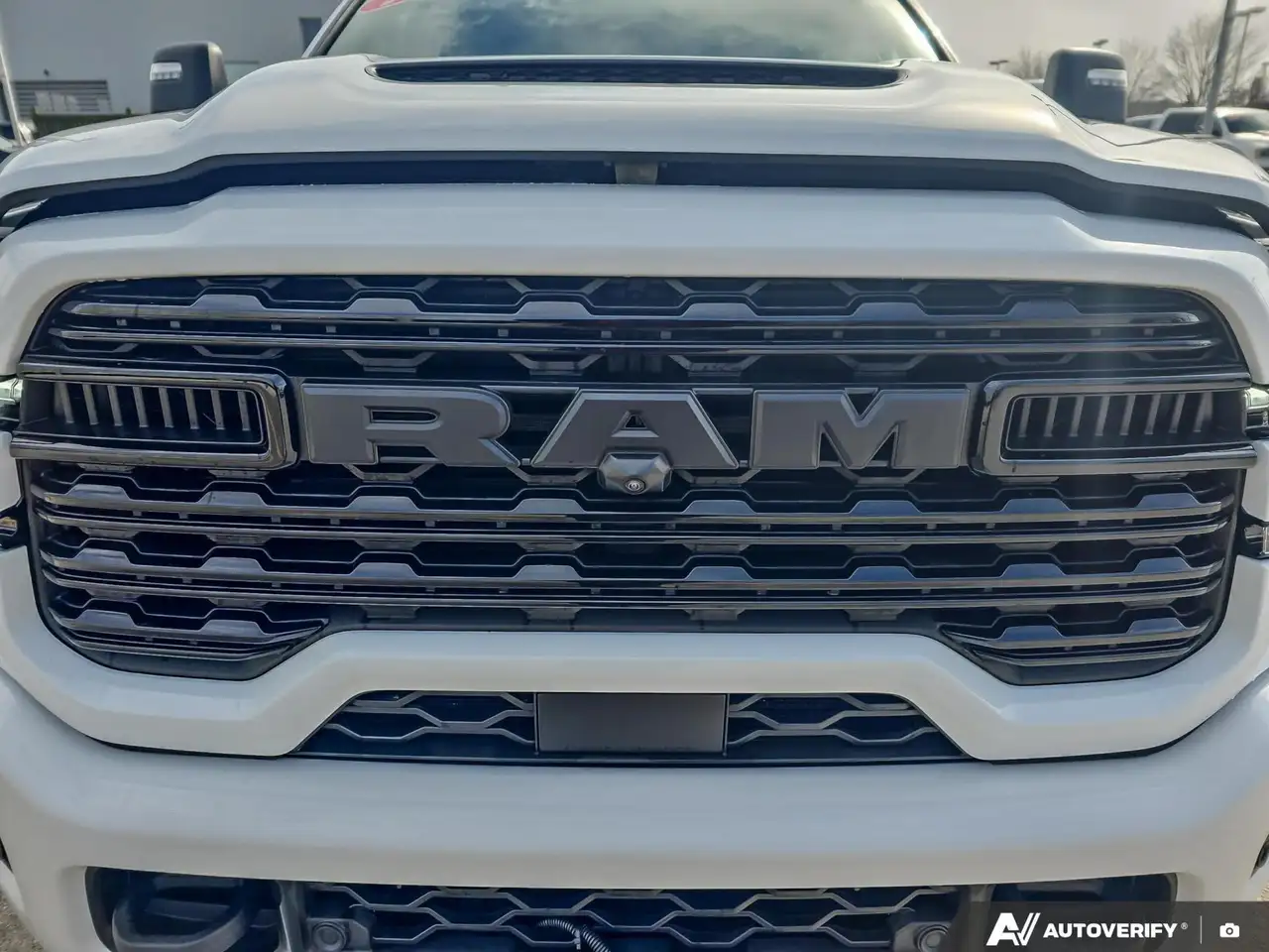 RAM 2500 снимка RAM 2500