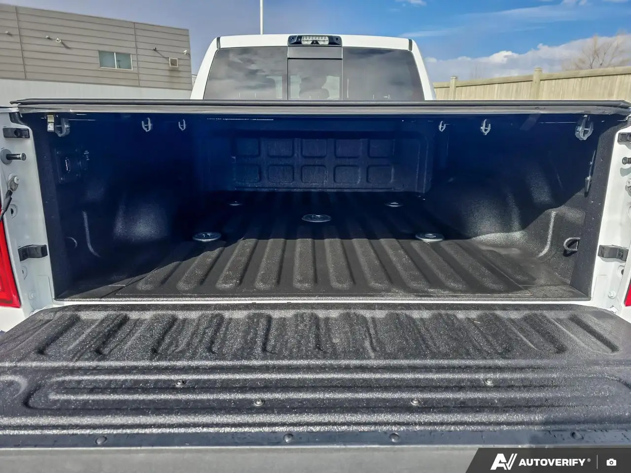 RAM 2500 снимка RAM 2500