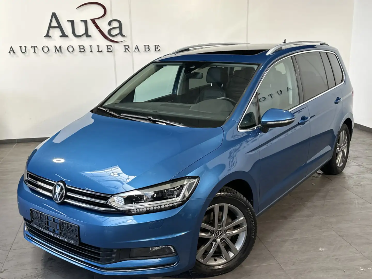 Volkswagen Touran 1.5 TSI DSG 7-Sitzer HL NAV+LED+AHK+PANO Синий - 2