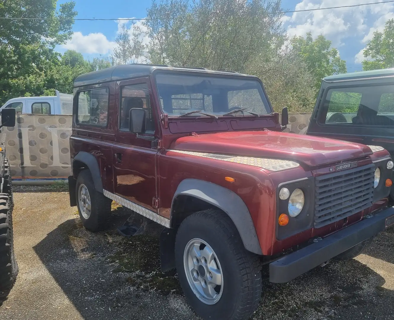 Land Rover Defender 90 2.5 SW - 1