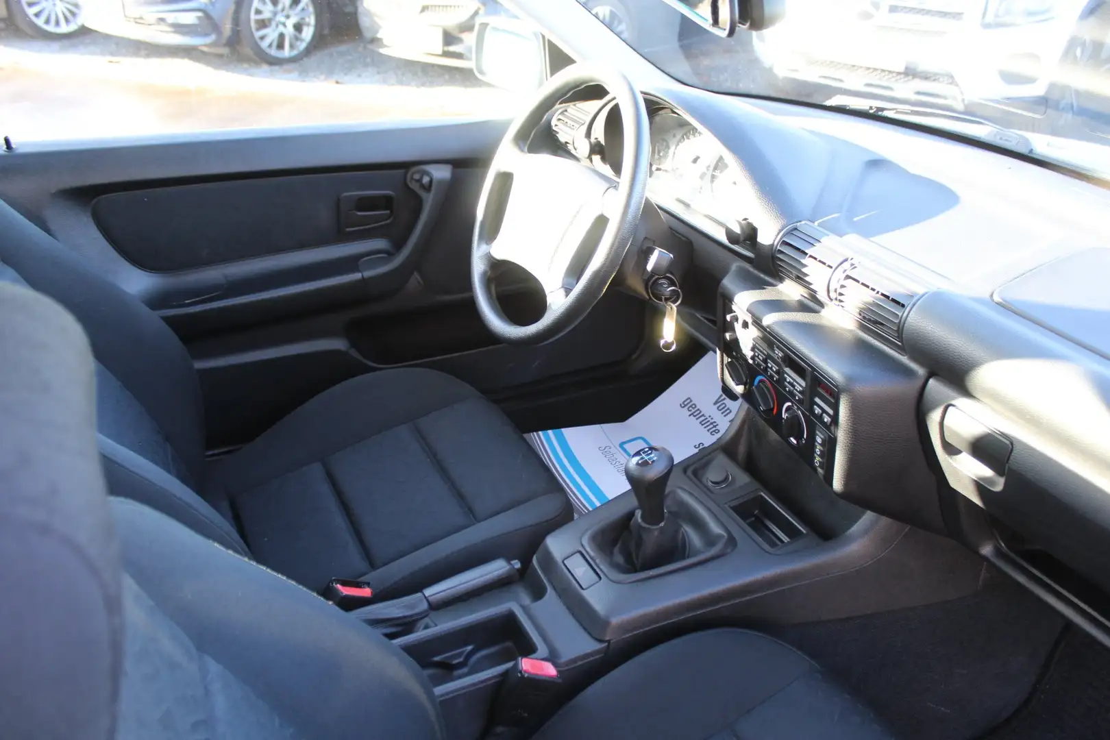 BMW 316 i Compact +1.HAND+TÜV NEU+ Allwetterrreifen + Silber - 2