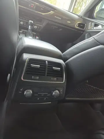 Audi RS6 view 15