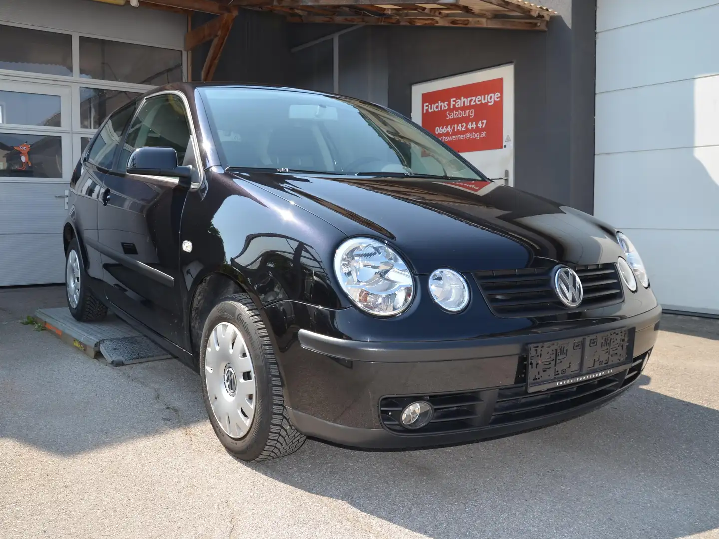 Volkswagen Polo Polo 1,4 "4-Zylinder" 1. Besitz nur 38.000 KM Schwarz - 1