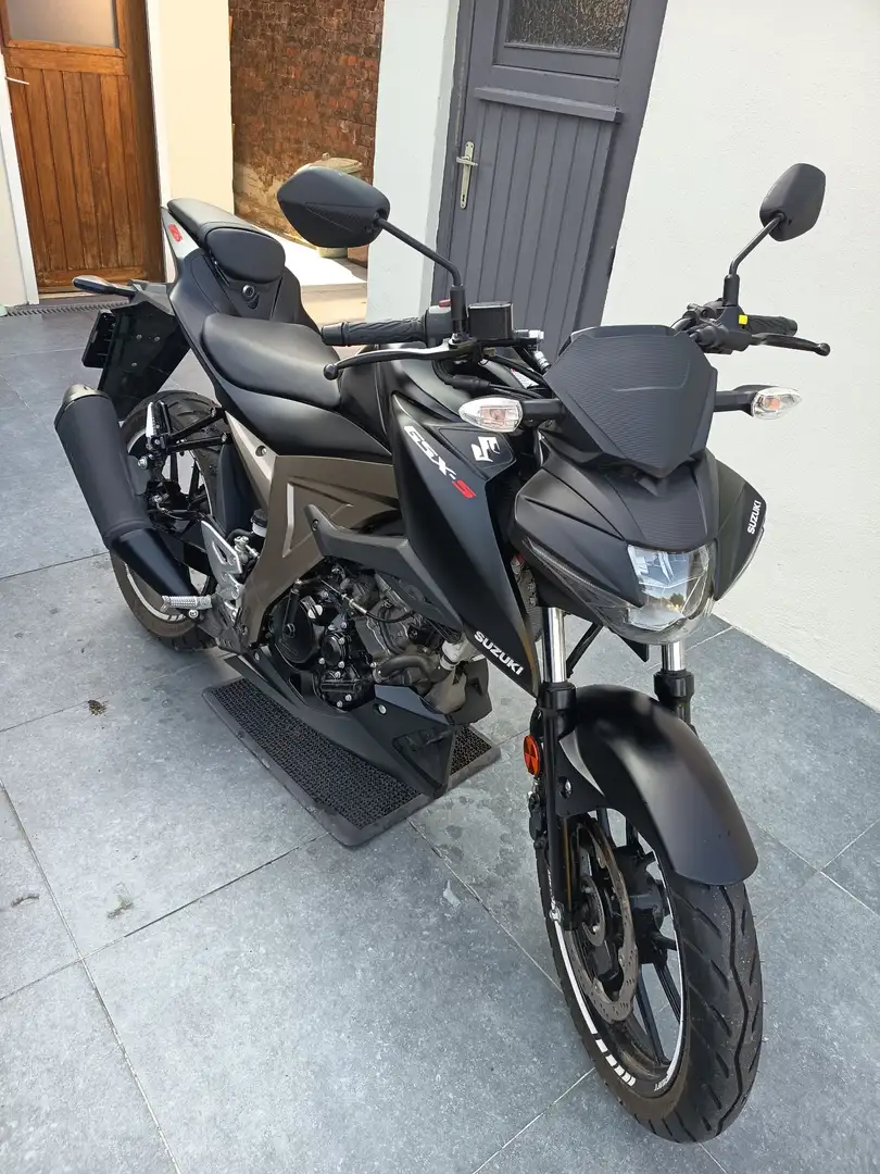 Suzuki GSX-S 125 Noir - 1