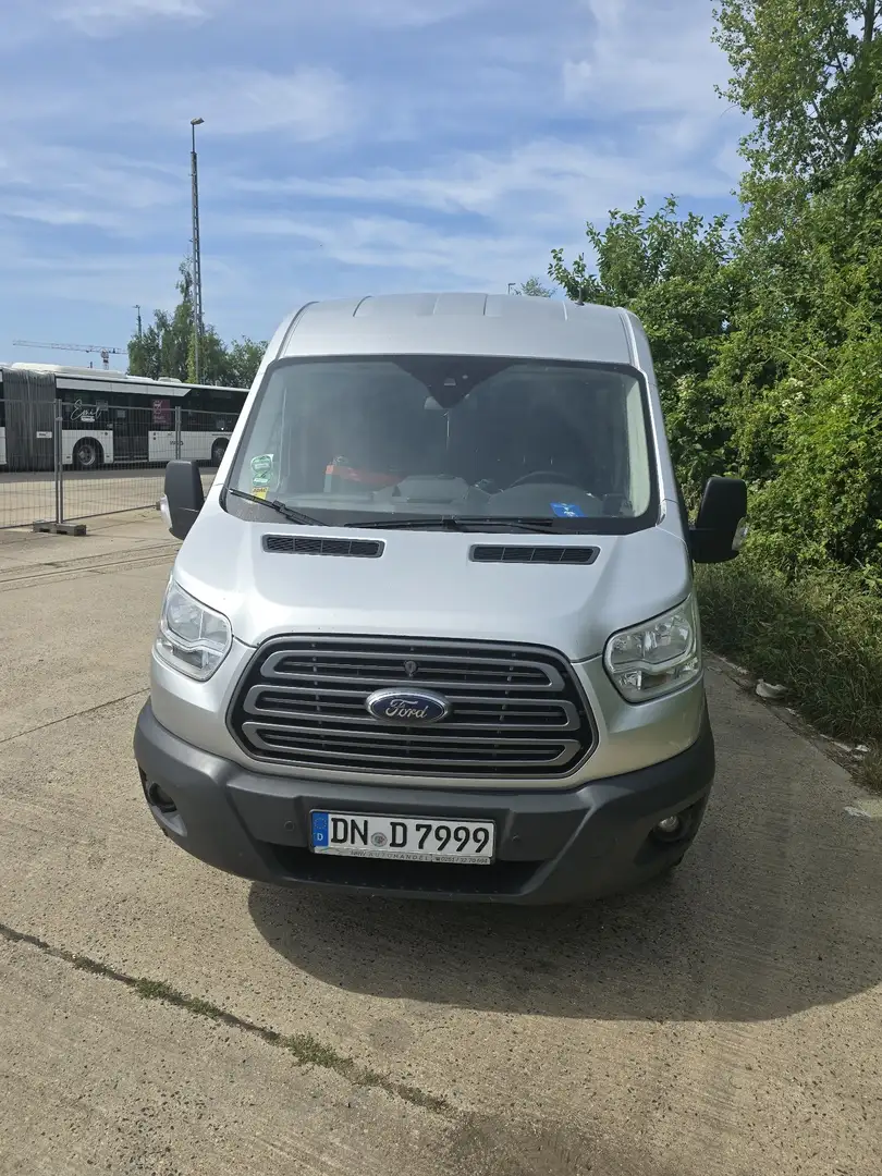 Ford Transit Bus - 1