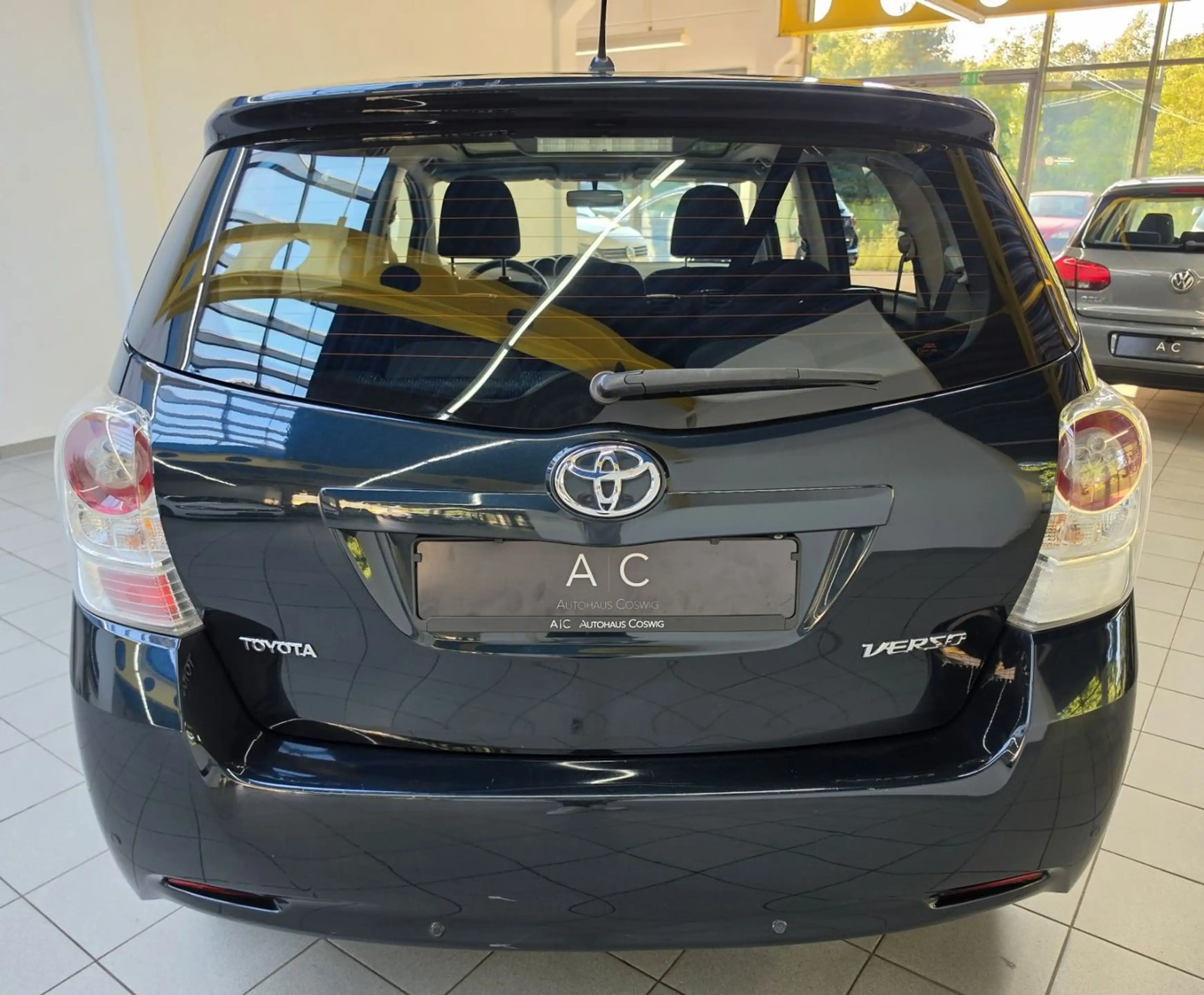 Toyota Verso Travel,Automatik,Navi,7-Sitzer,2.Hand — photo 7