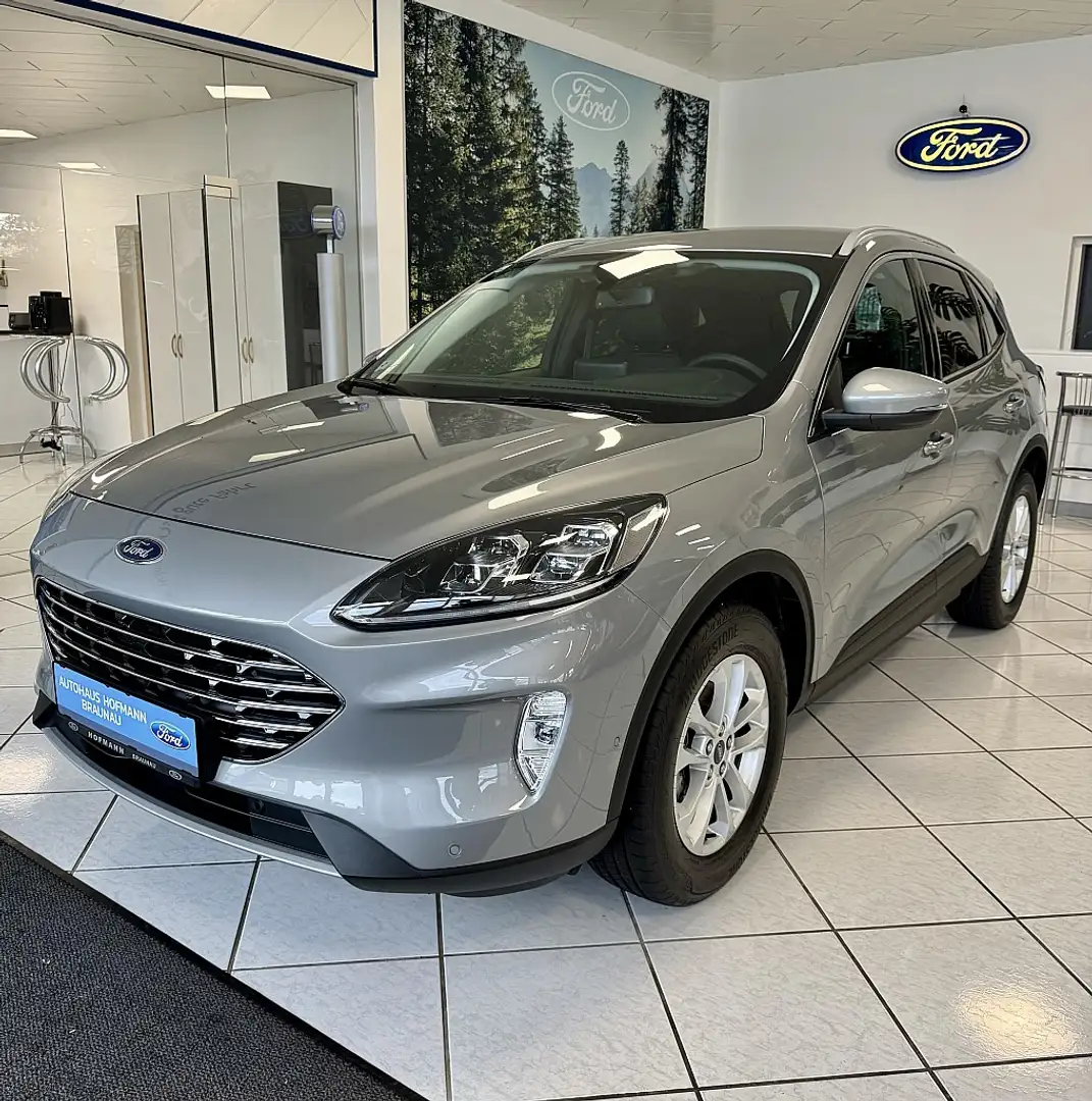 Ford Kuga 2,0 EcoBlue Hybrid Titanium X Aut. Argento - 1