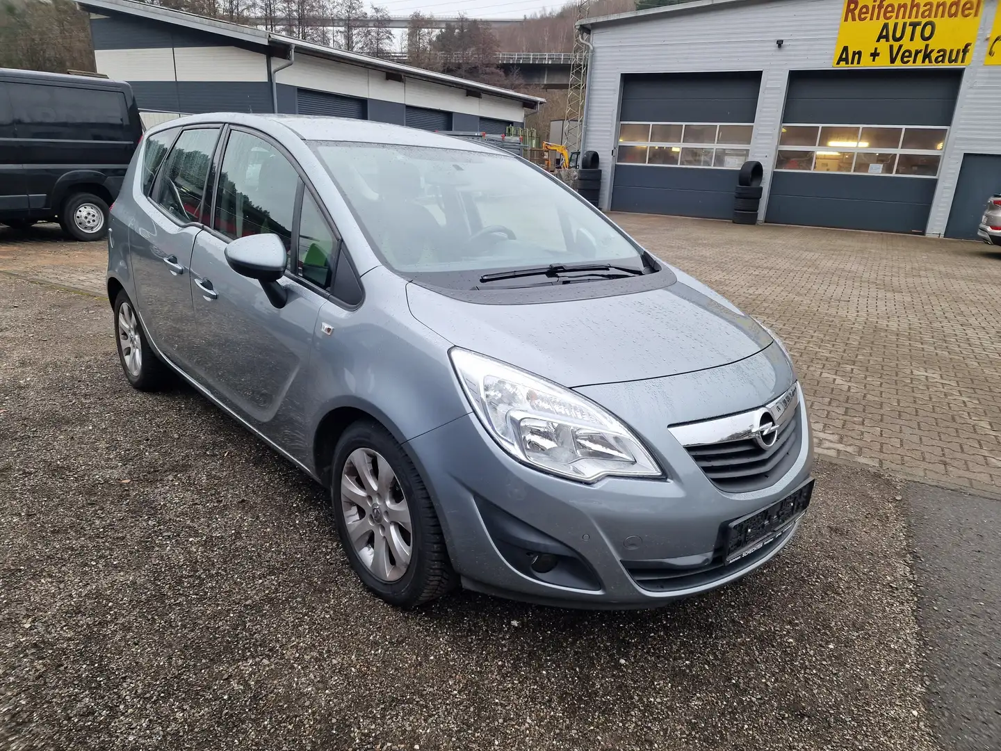 Opel Meriva Edition-PDC vorn+hinten Allwetterreifen-AHK Grau - 1
