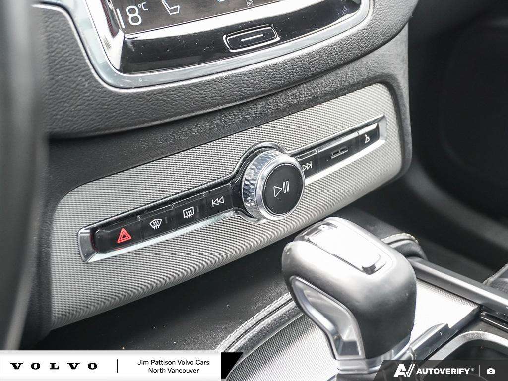 2020 Volvo XC90 T6 R-Design - Polestar Optimized thumb 23