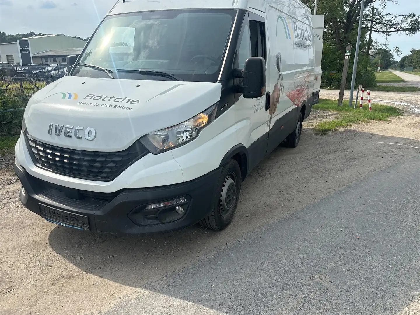 Iveco Daily HKa 35 L 2.3 Diesel Weiß - 1