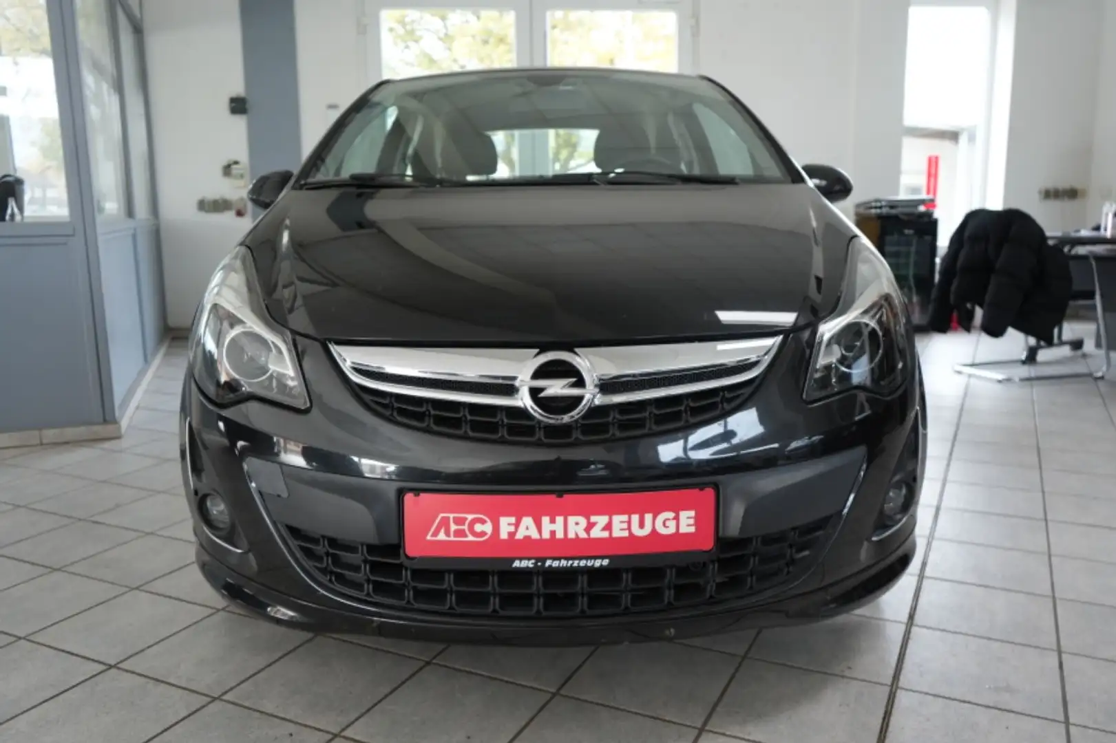 Opel Corsa D 1.4 OPC-Line / TÜV NEU / 8xAlufelgen Noir - 2