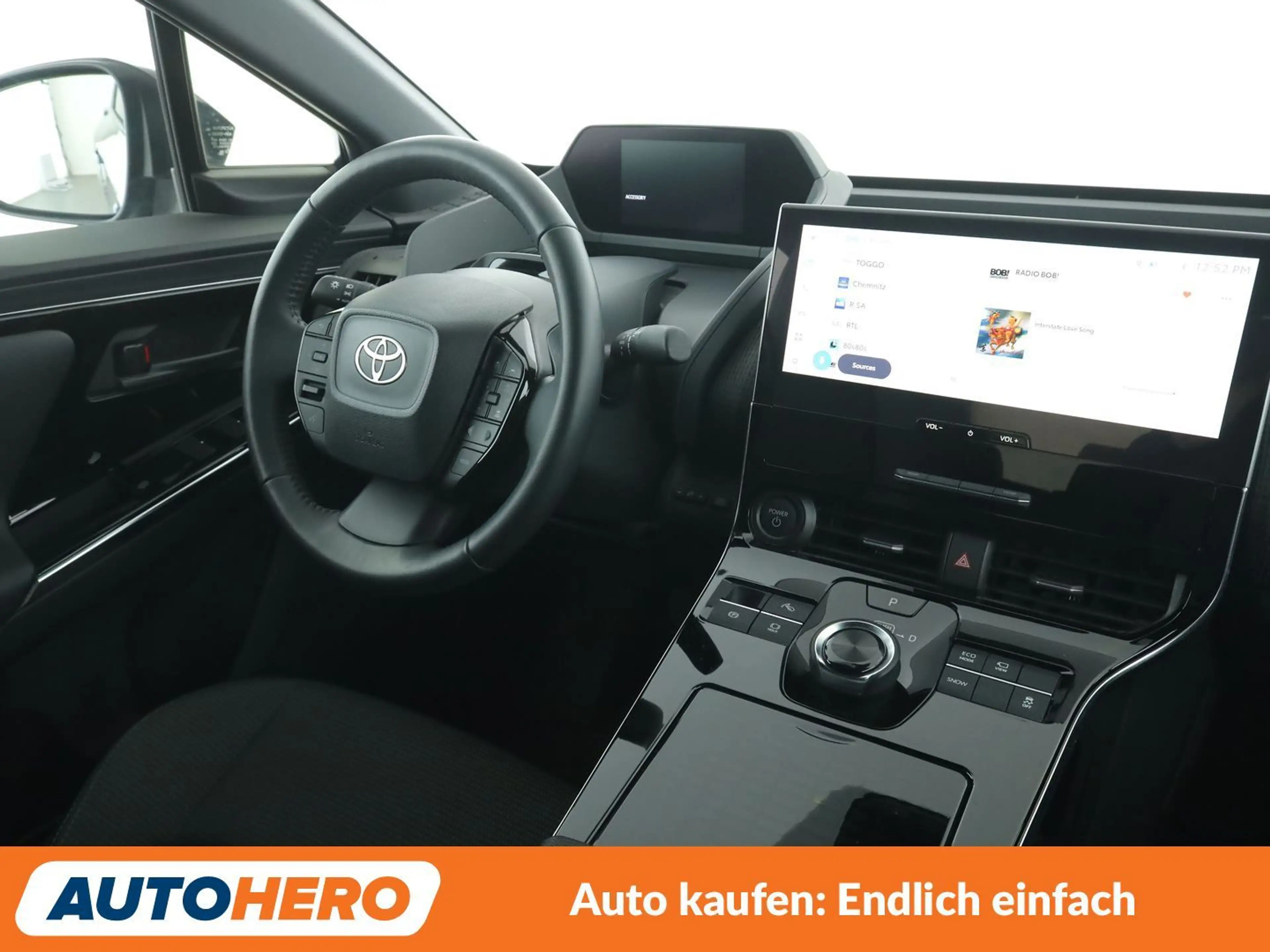 Toyota bZ4X electric drive 150 kW FWD Aut.*NAVI*LED*360* — photo 13