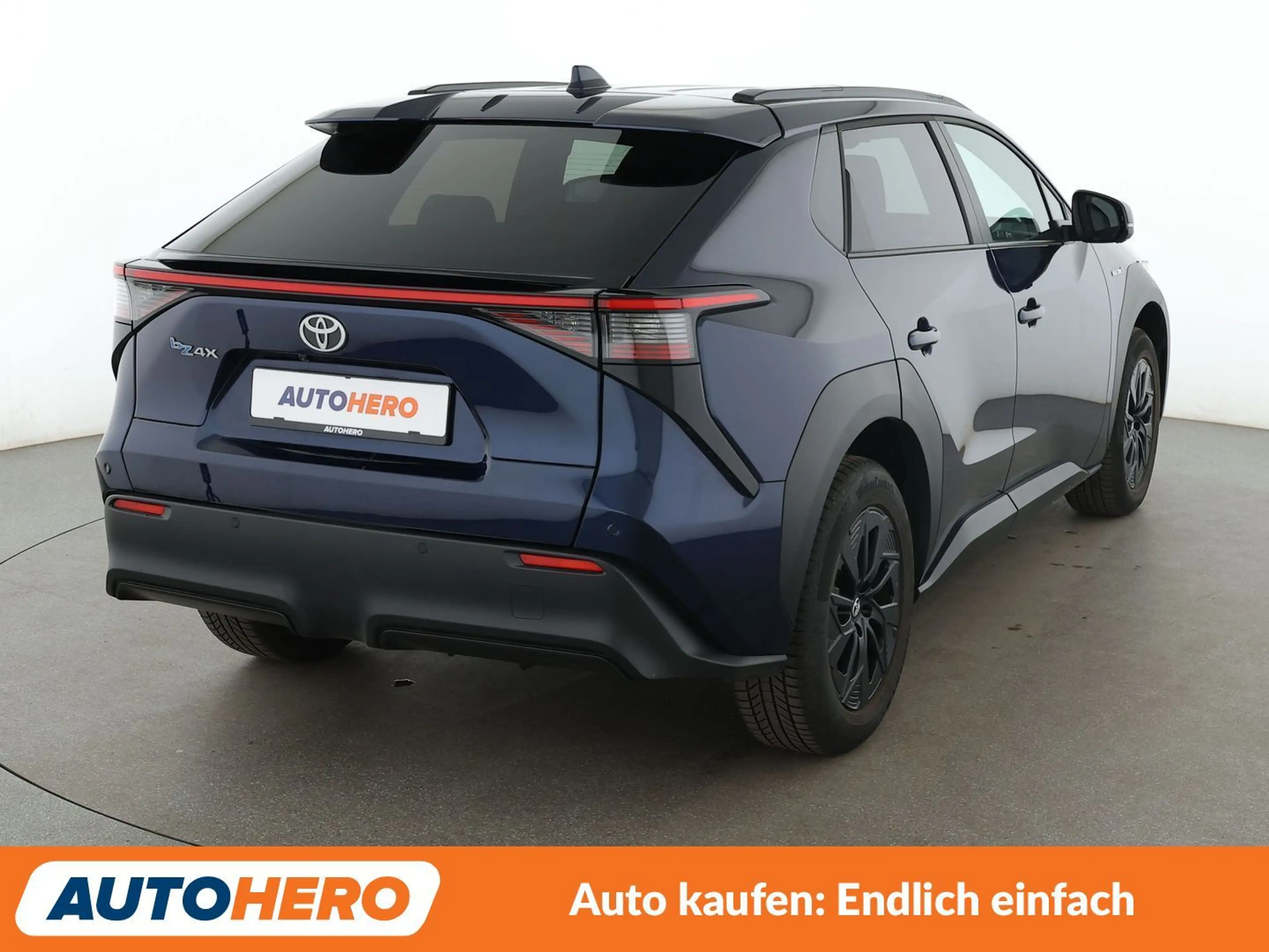 Toyota bZ4X electric drive 150 kW FWD Aut.*NAVI*LED*360* — photo 6