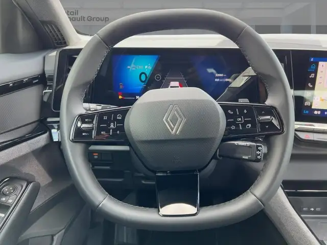 Renault Austral view 11
