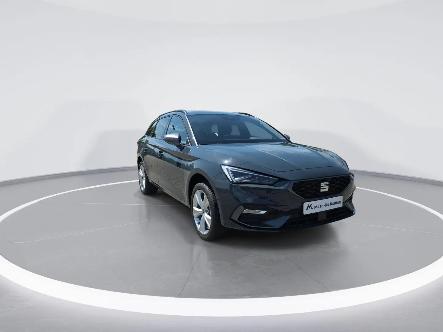 SEAT Leon e-Hybrid Sportstourer FR Business 1.5 TSI eHybrid 150kW / 2 Blauw - 2