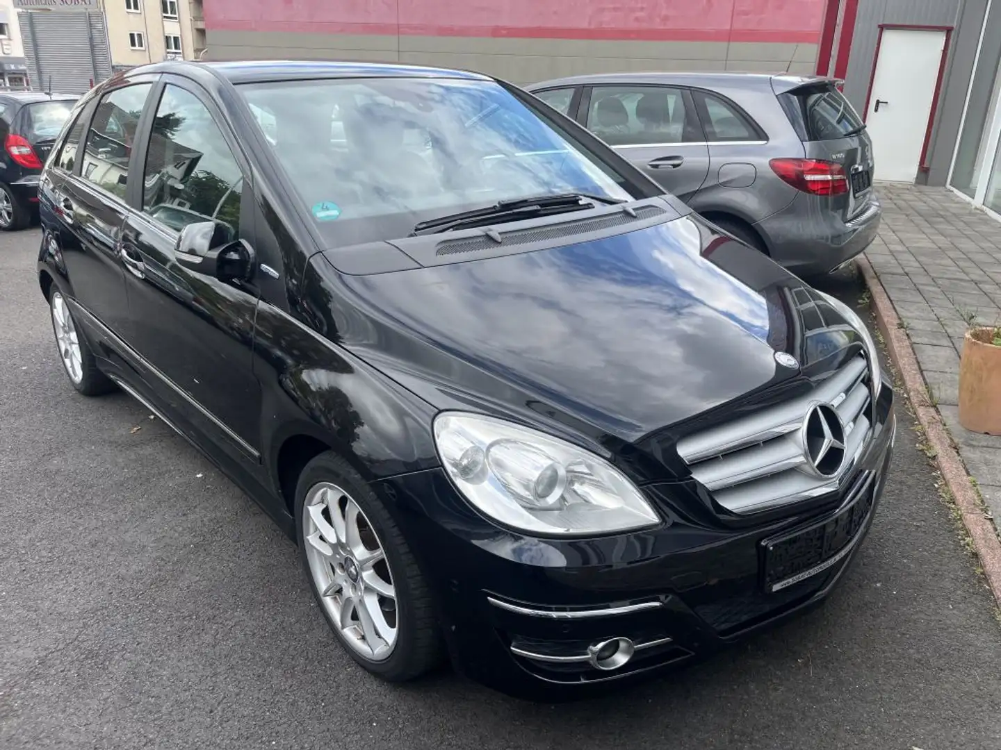 Mercedes-Benz B 160 BlueEFFICIENCY Fekete - 2