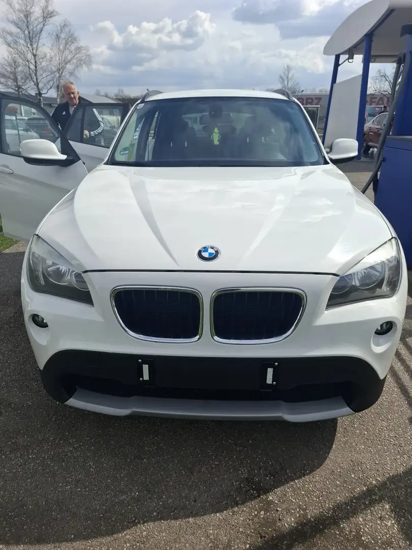 BMW X1 xDrive18d - 1