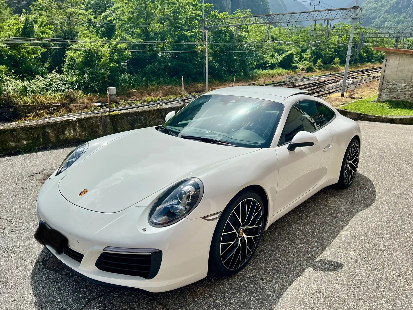 Porsche 911 Coupe 3.0 Carrera auto - 1