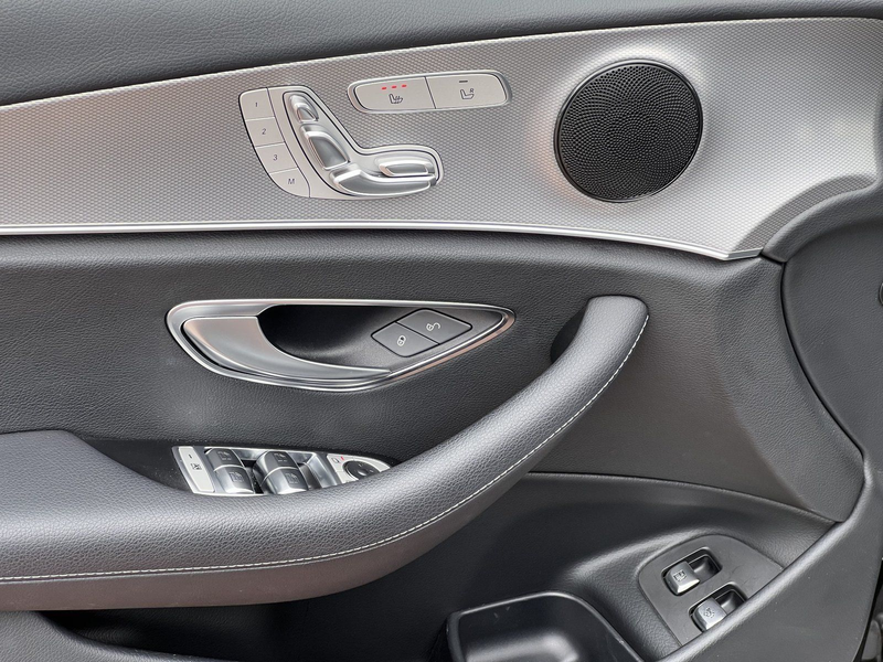 Mercedes-Benz E 300 e Avantgarde TV+Massage+360°+JungeSterne ! — photo 15