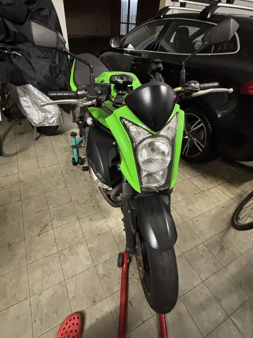 Kawasaki ER - 6 N Naked Verde - 1