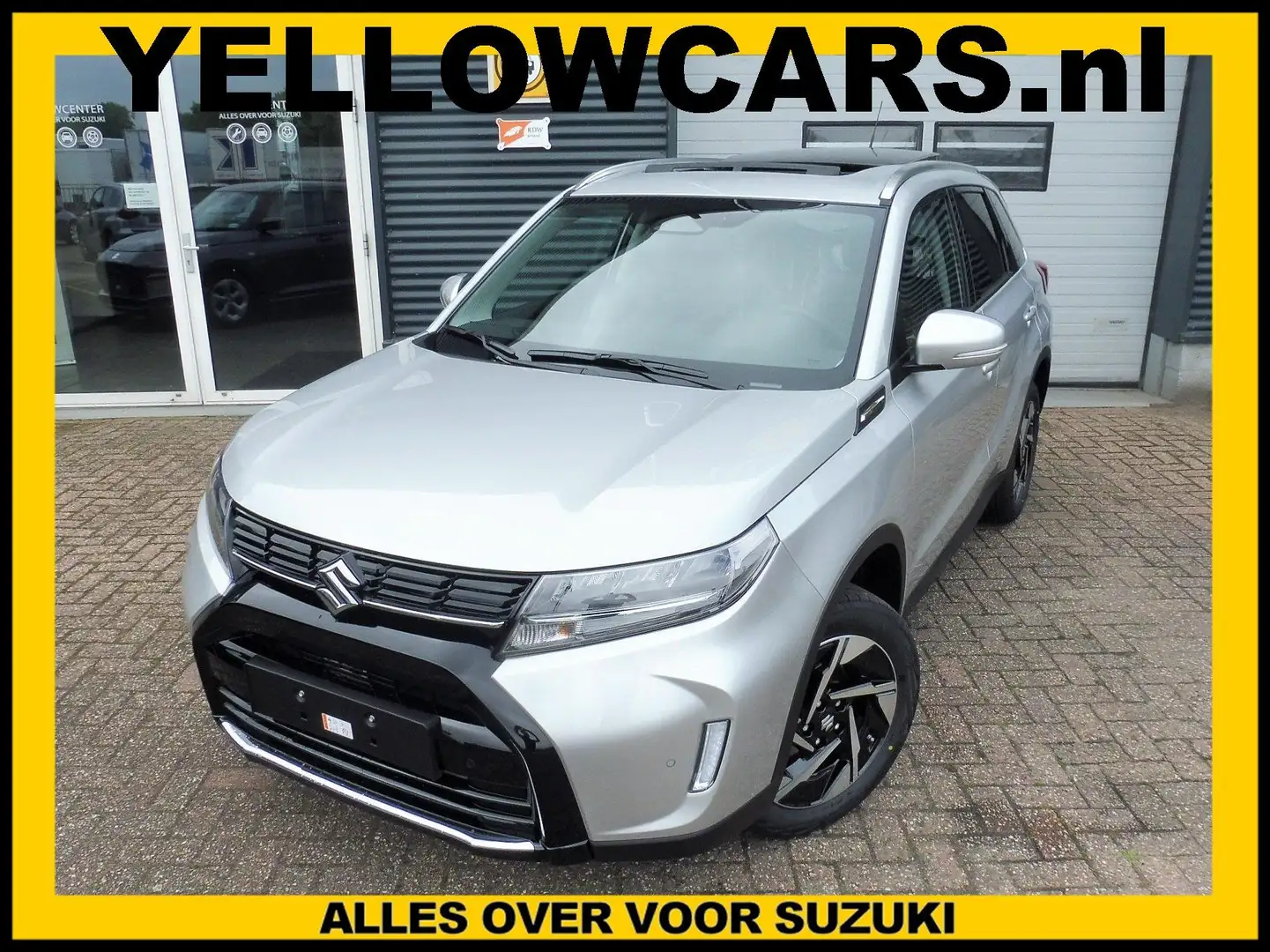 Suzuki Vitara 1.4 Boosterjet Style Smart Hybrid Panoramadak Zilver - 1