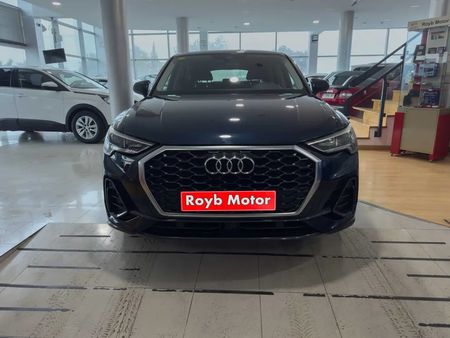 Audi Q3 Sportback 35 TDI Advanced Schwarz - 2