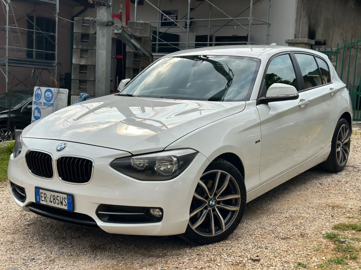BMW 118 118d xDrive 5p. Sport Bianco - 1