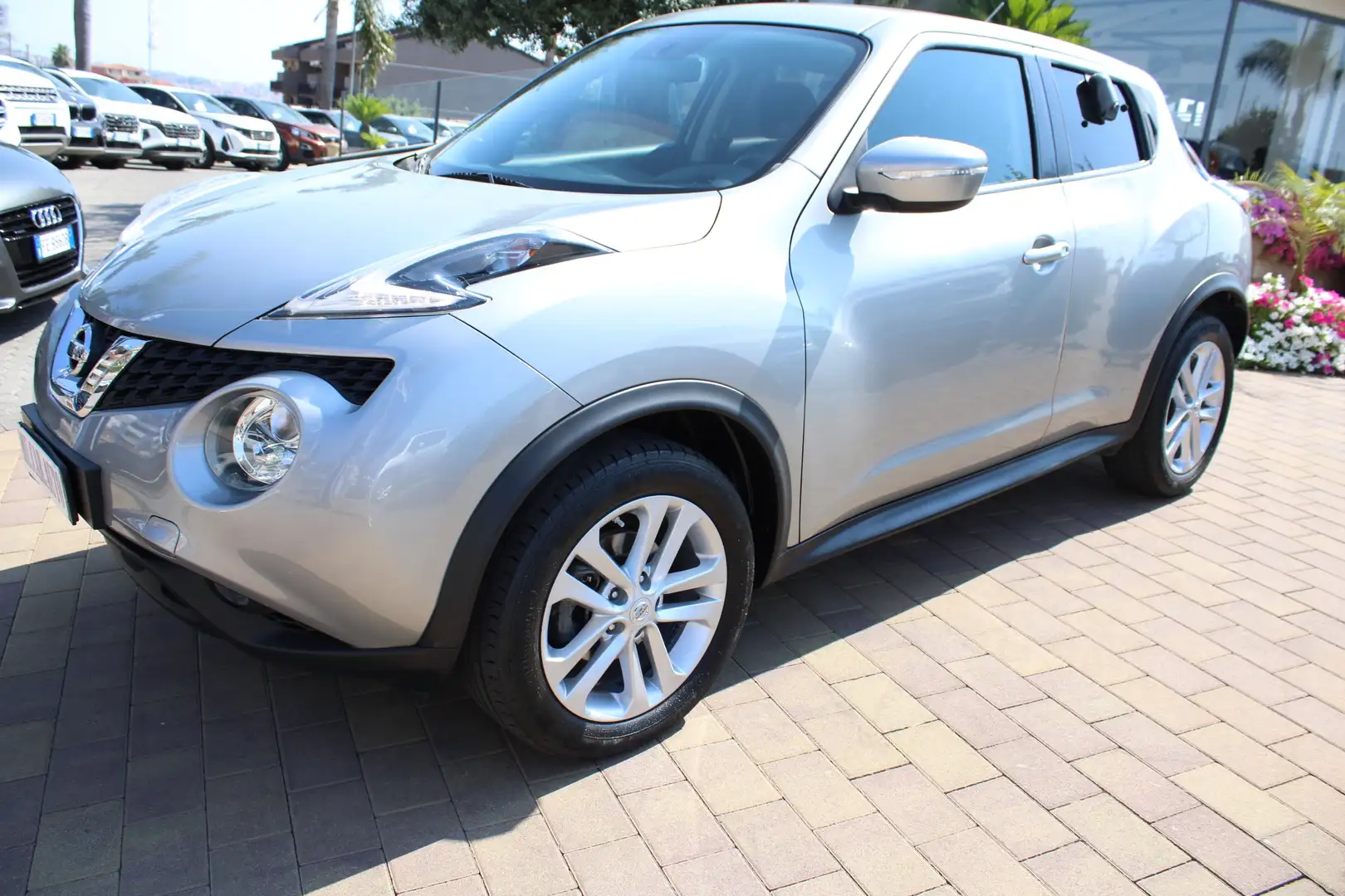 Nissan Juke Juke I 2015 1.5 dci Tekna 110cv Argento - 2