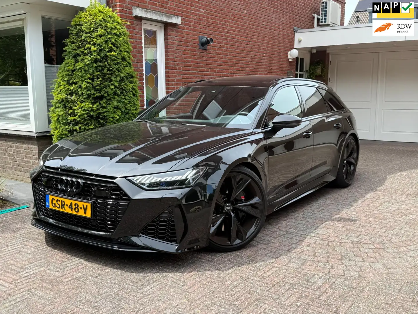Audi RS6 4.0 V8 Quattro 600PK Pano Matrix B&O 4WST Black Op Zwart - 1