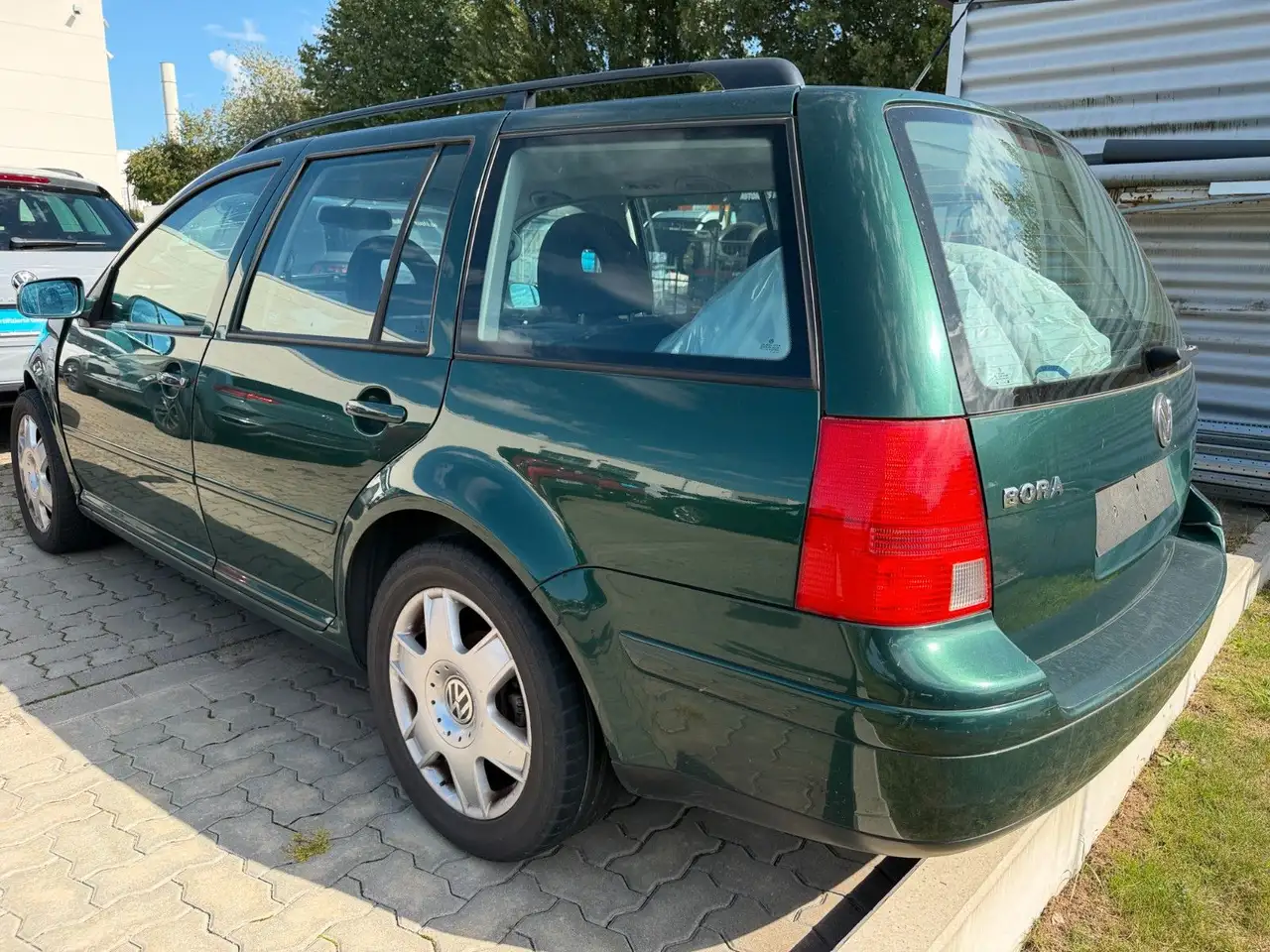 Volkswagen Bora 1.6 Variant,Klimaatronik,Tüv:05/2027,1-Hand, foto 2
