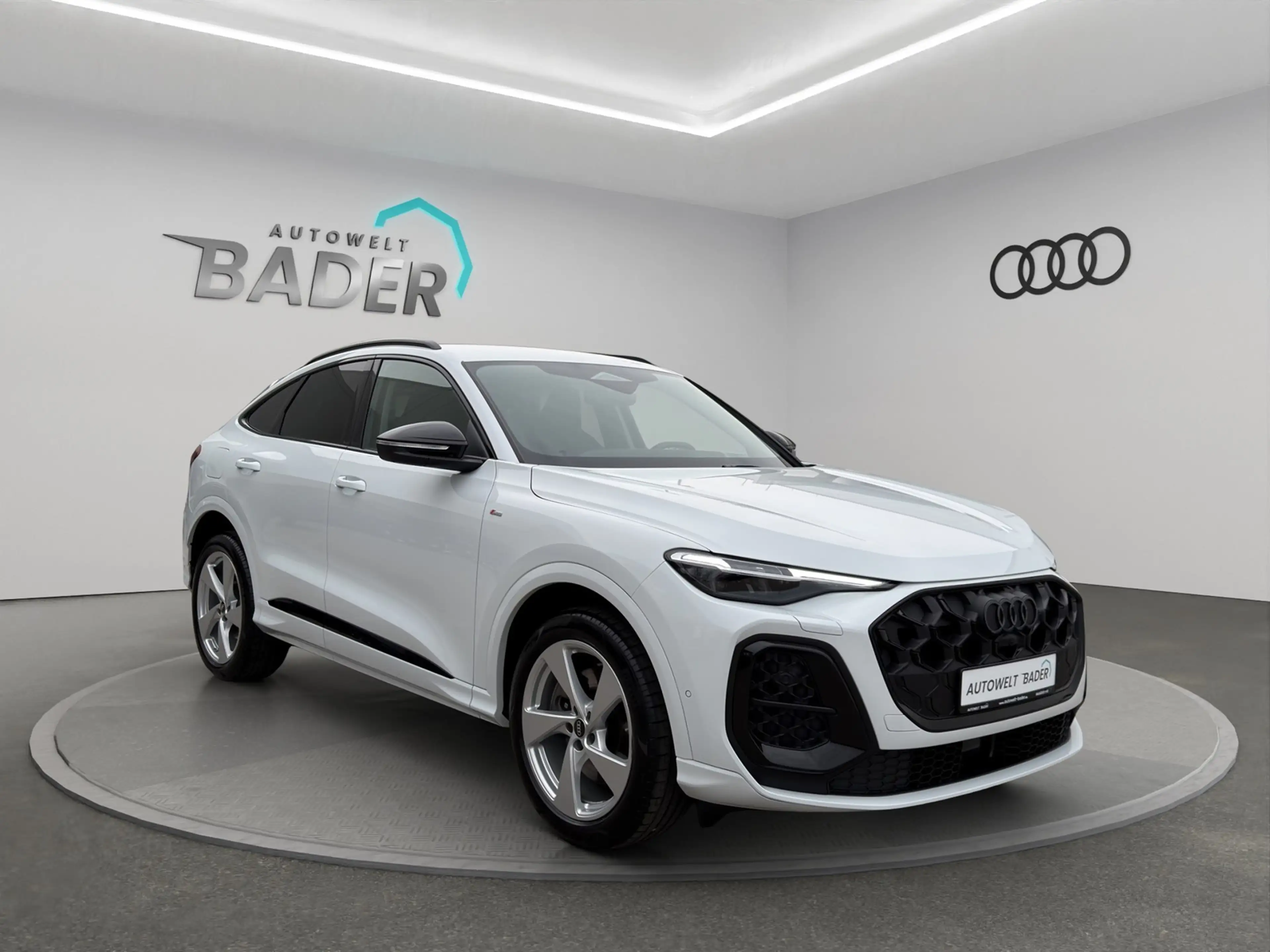 Audi Q5 Sportback 2.0 TDI quattro S Line Matrix Navi 2MMI — photo 8
