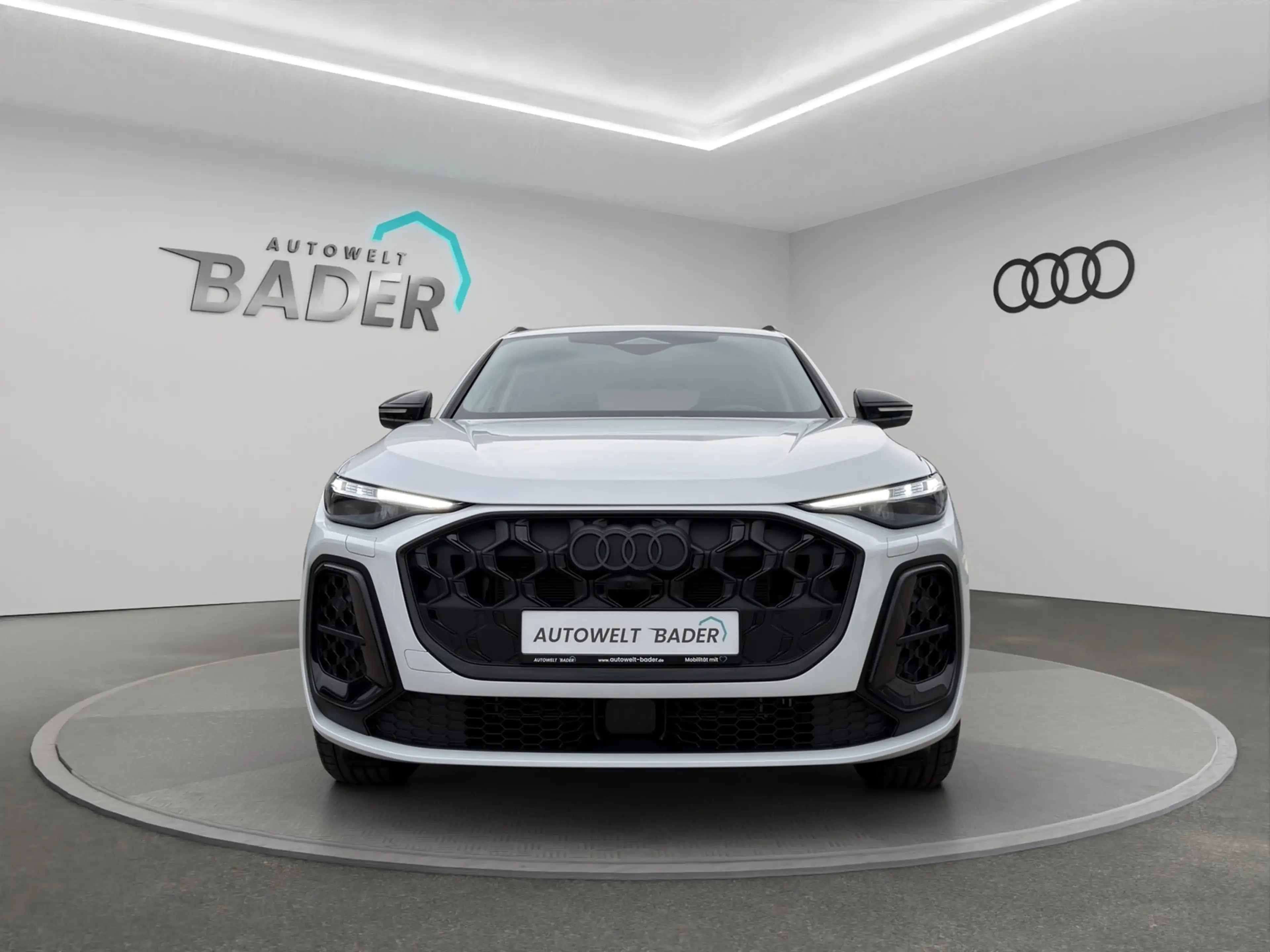 Audi Q5 Sportback 2.0 TDI quattro S Line Matrix Navi 2MMI — photo 2