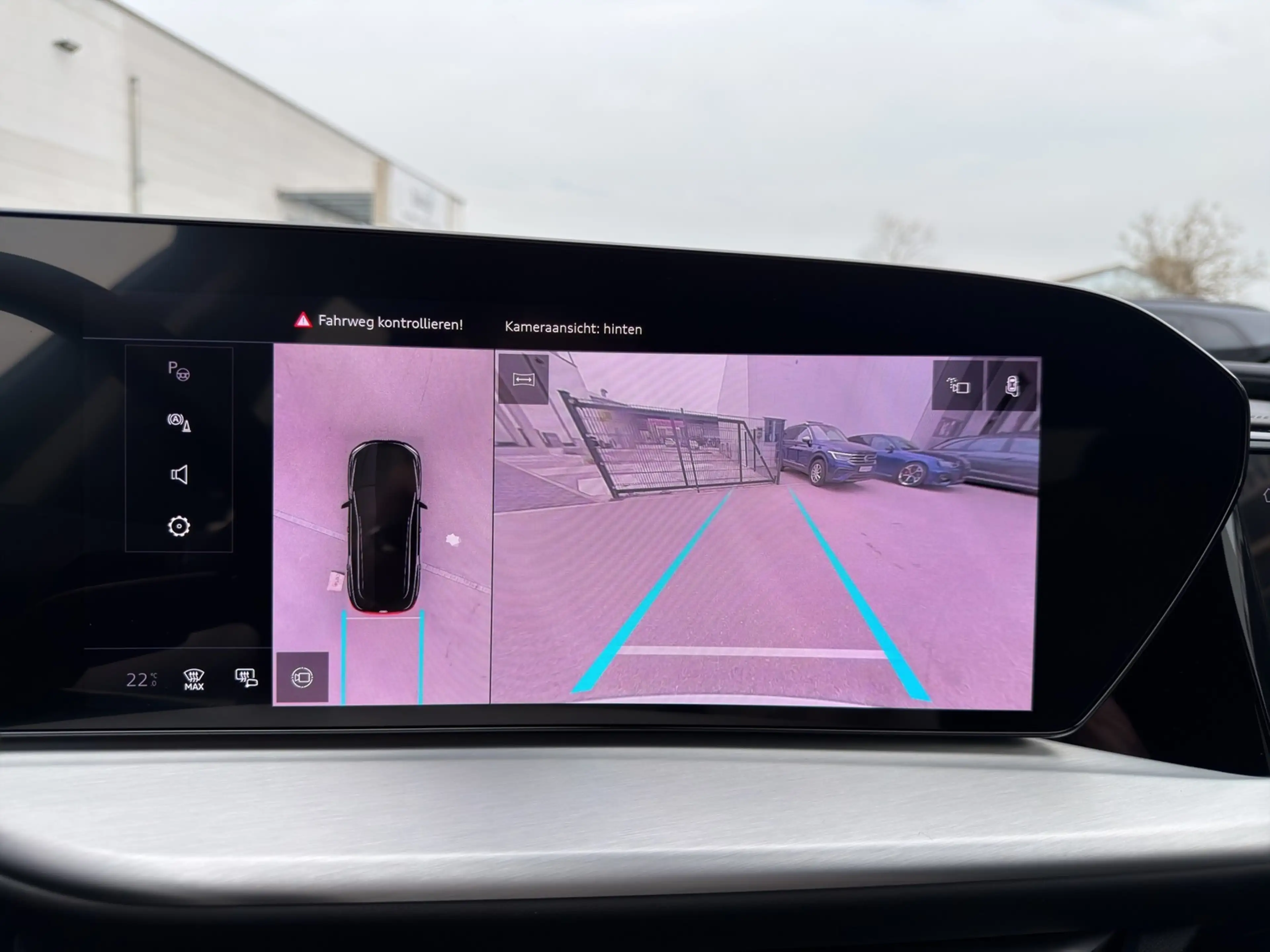 Audi Q5 Sportback 2.0 TDI quattro S Line Matrix Navi 2MMI — photo 23