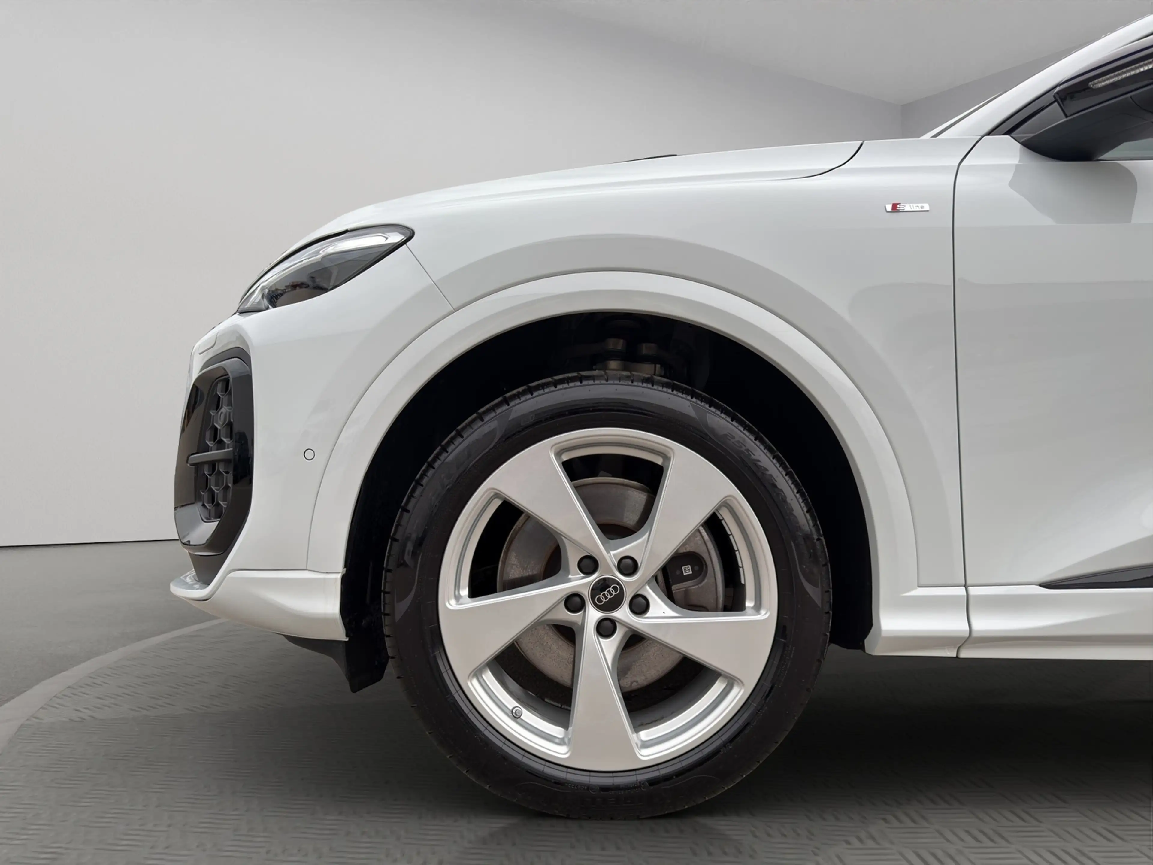 Audi Q5 Sportback 2.0 TDI quattro S Line Matrix Navi 2MMI — photo 21