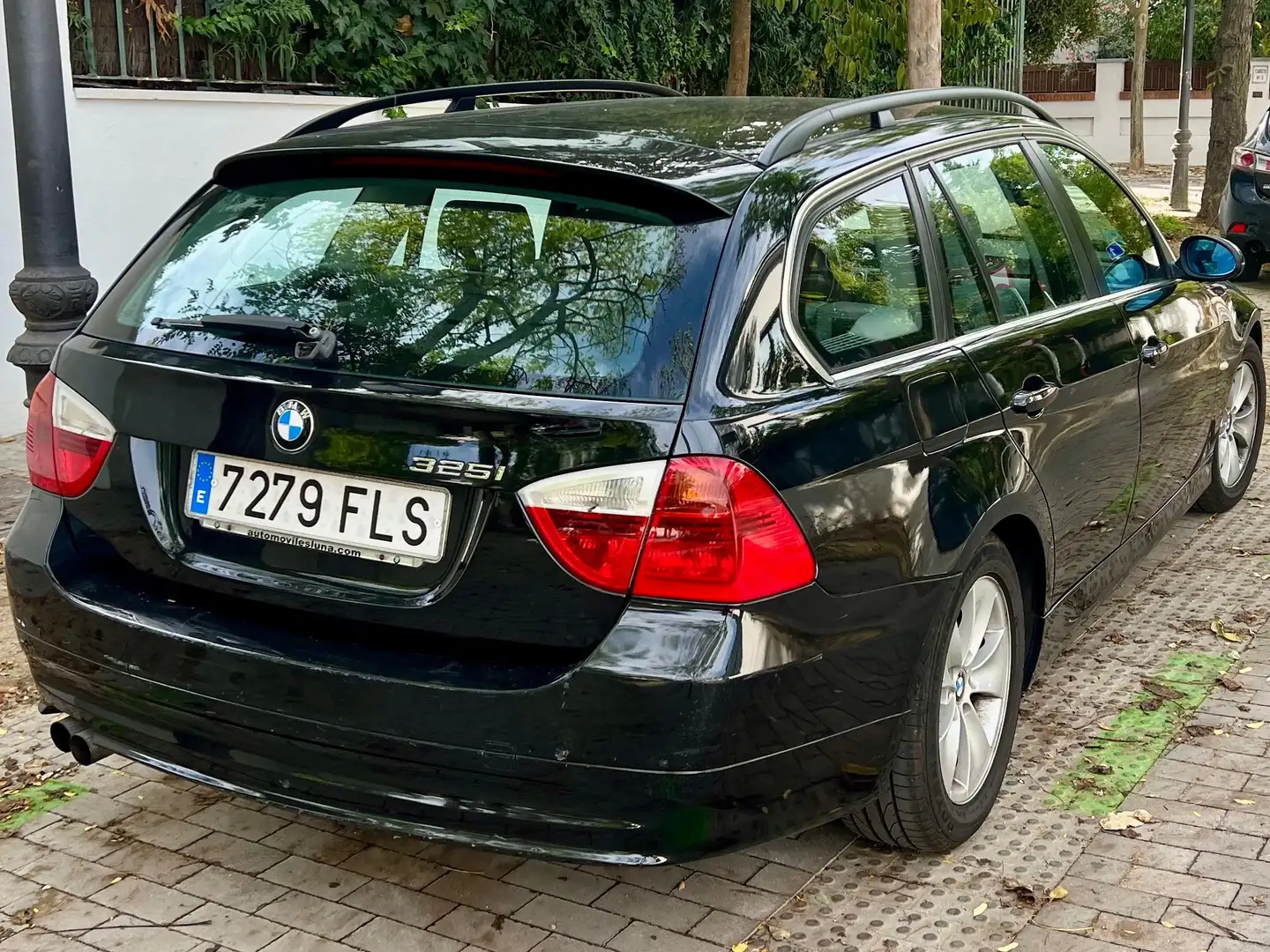 BMW 325 Touring 325i Negro - 2