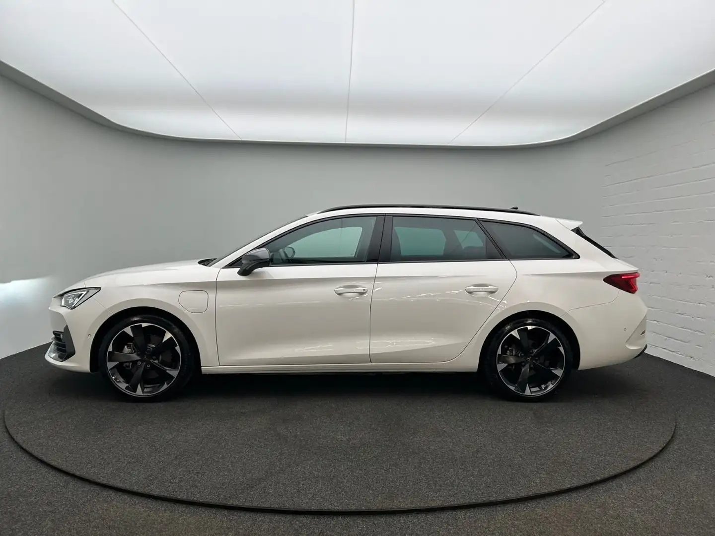 CUPRA Leon Sportstourer 1.4 e-Hybrid DSG*2J Garantie*S Bianco - 2
