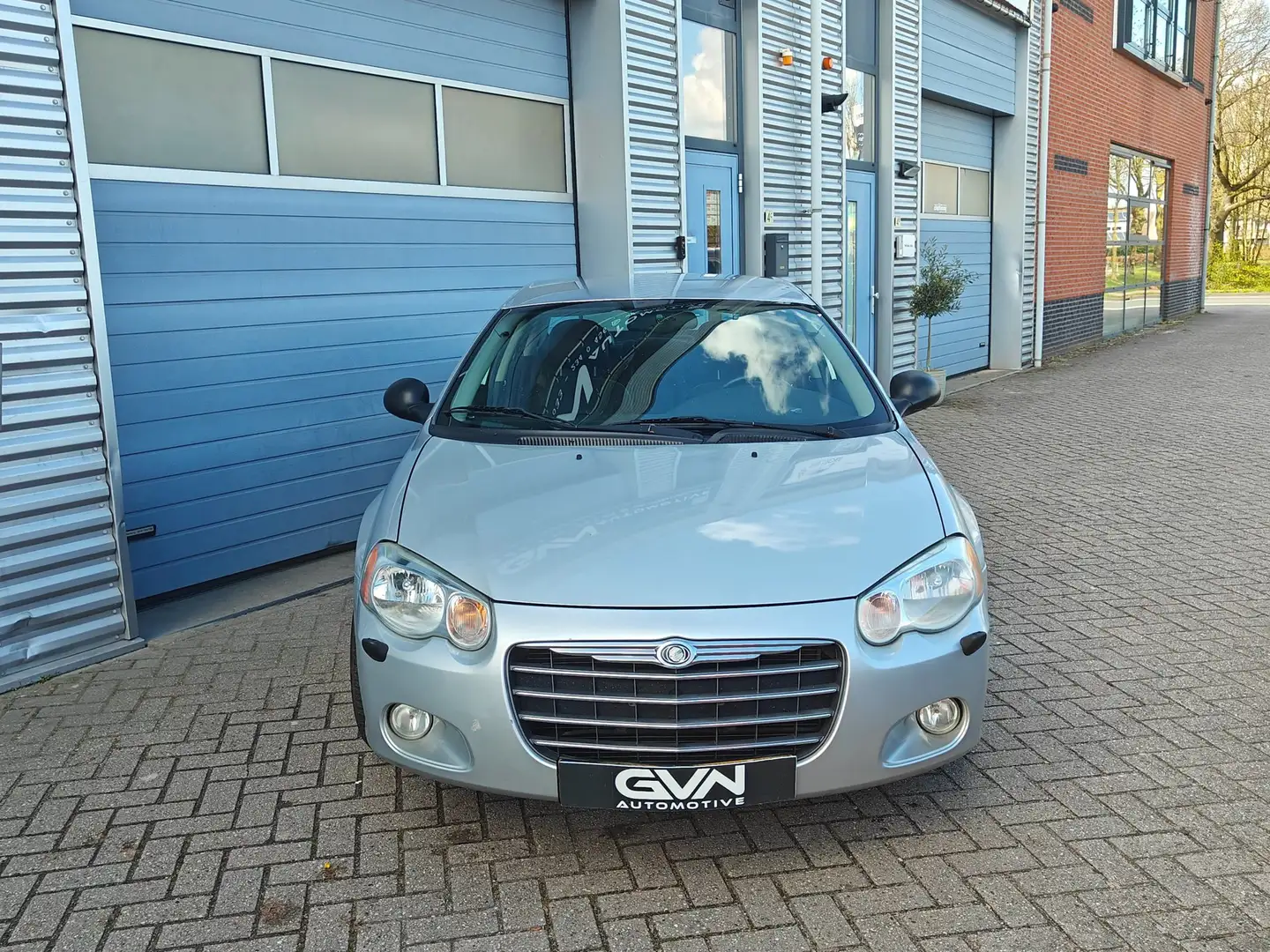 Chrysler Sebring 2.7i-V6 24V LX NL Auto | NAP 156.000 km | Automaat Gris - 2
