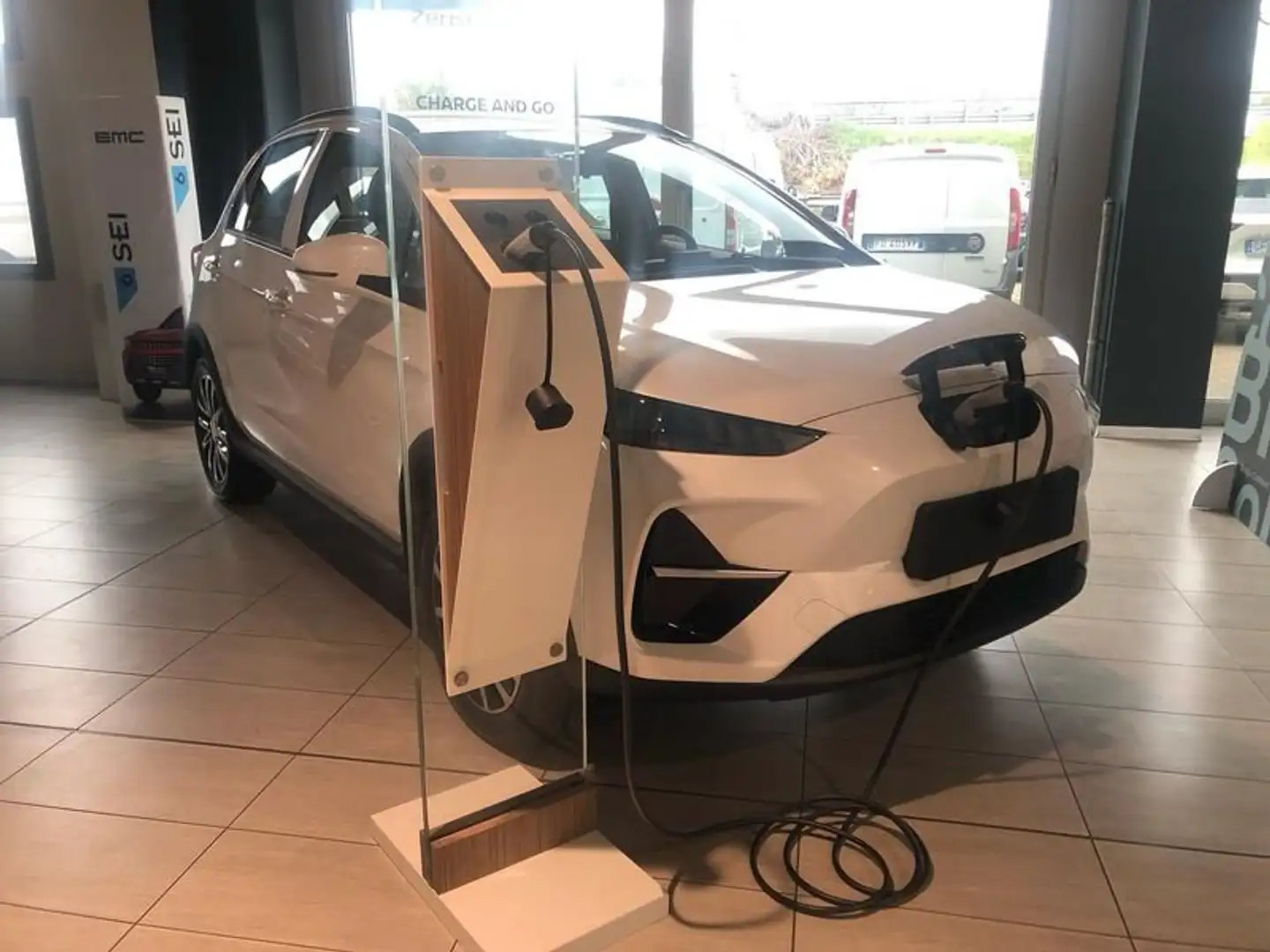 EMC Yudo EV - 2
